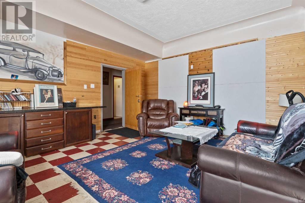 230 Main Street, Ferintosh, Alberta  T0B 1M0 - Photo 31 - A2201469