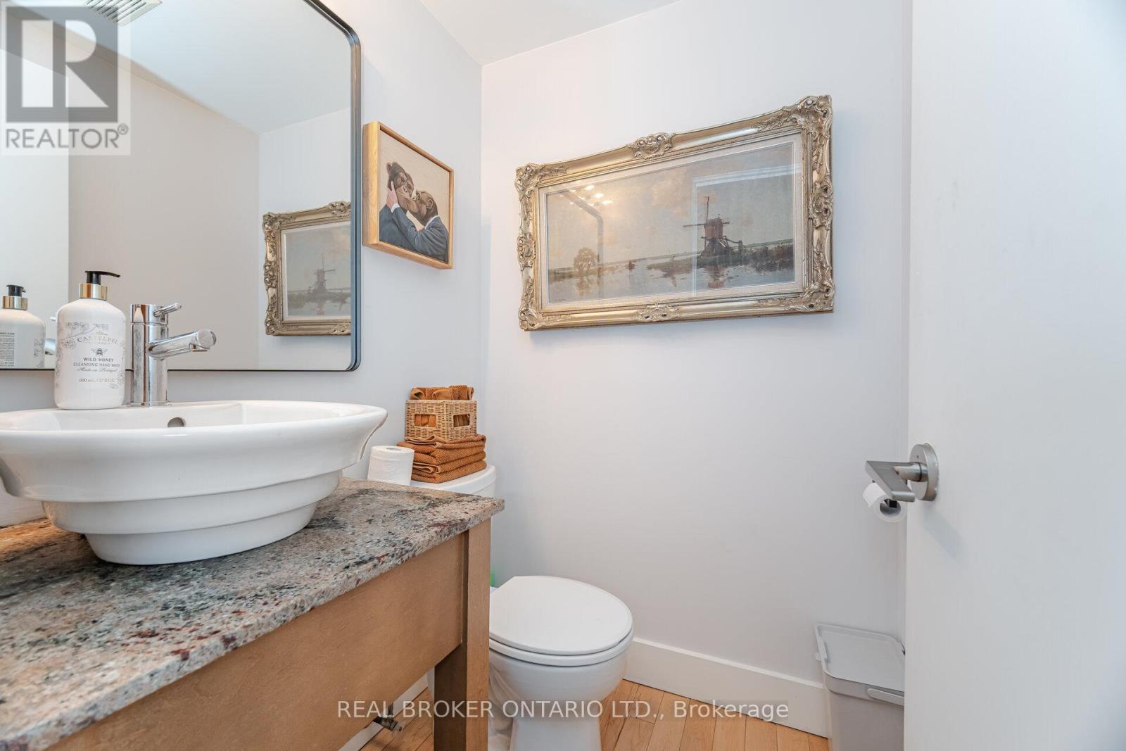 476 King Street E, Toronto, Ontario  M5A 1L8 - Photo 12 - C12174441