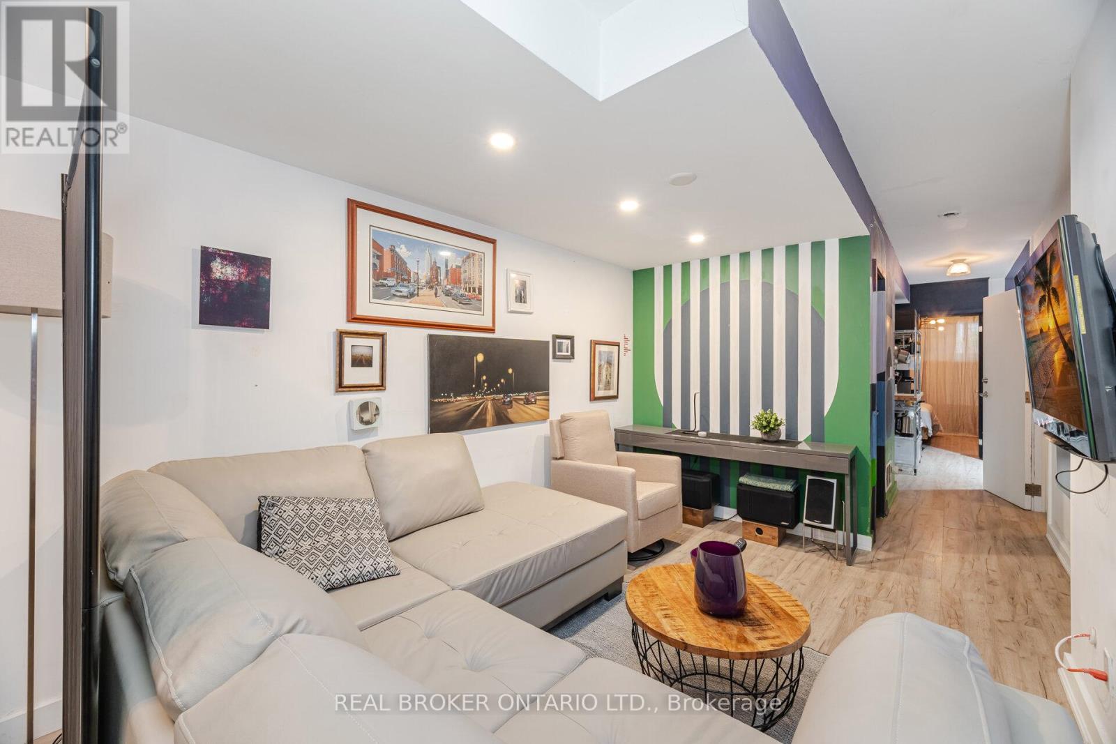476 King Street E, Toronto, Ontario  M5A 1L8 - Photo 34 - C12174441