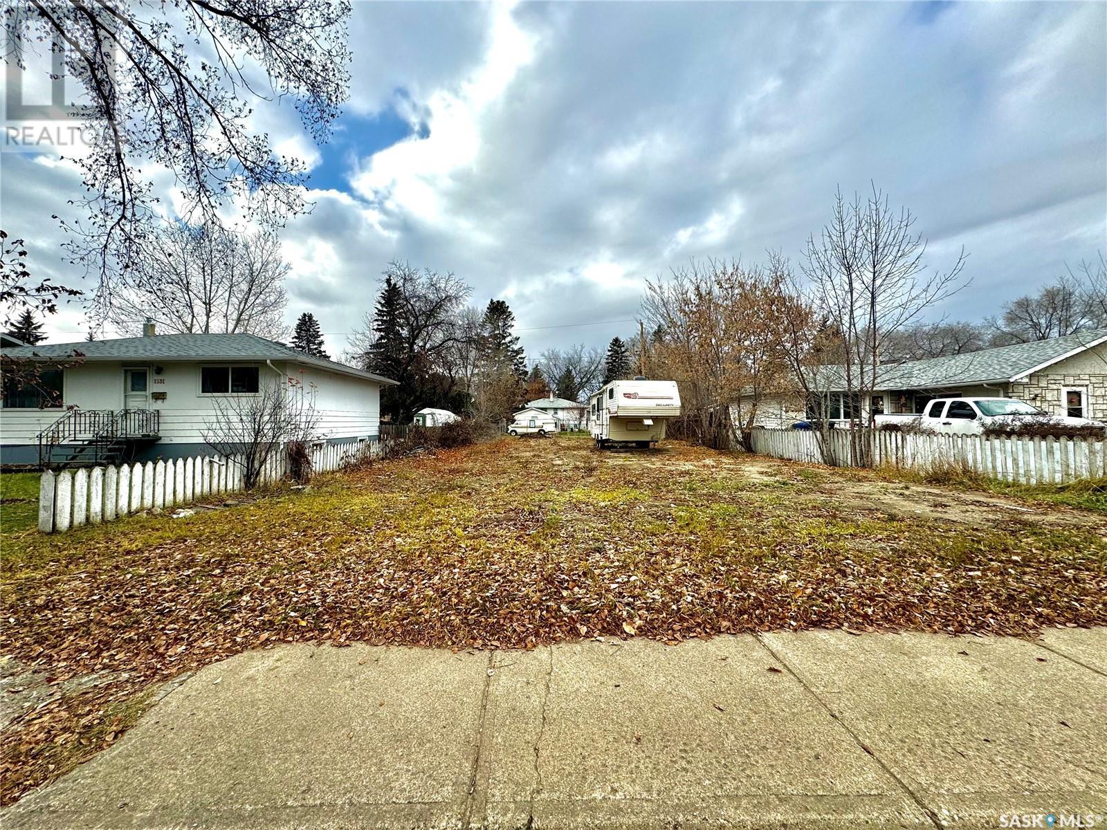 1541 105th Street, North Battleford, Saskatchewan  S9A 1T5 - Photo 1 - SK007227