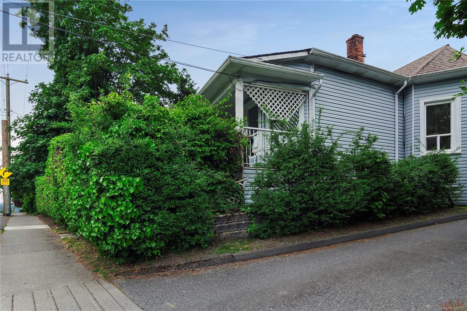 762 Albert St, Nanaimo, British Columbia  V9R 2W5 - Photo 28 - 1001170