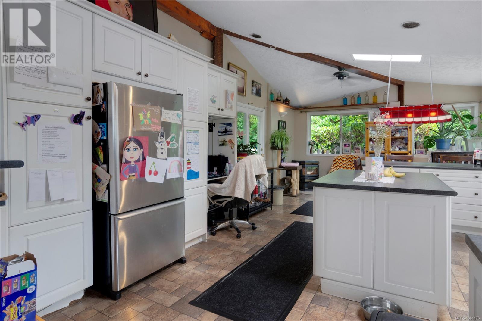 762 Albert St, Nanaimo, British Columbia  V9R 2W5 - Photo 7 - 1001170