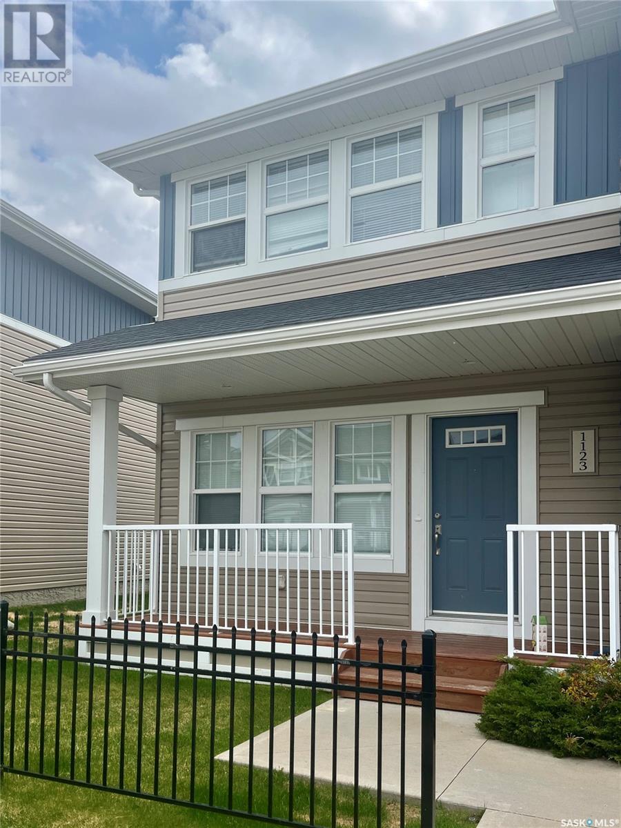 Property at 1123 Kolynchuk LINK image 2