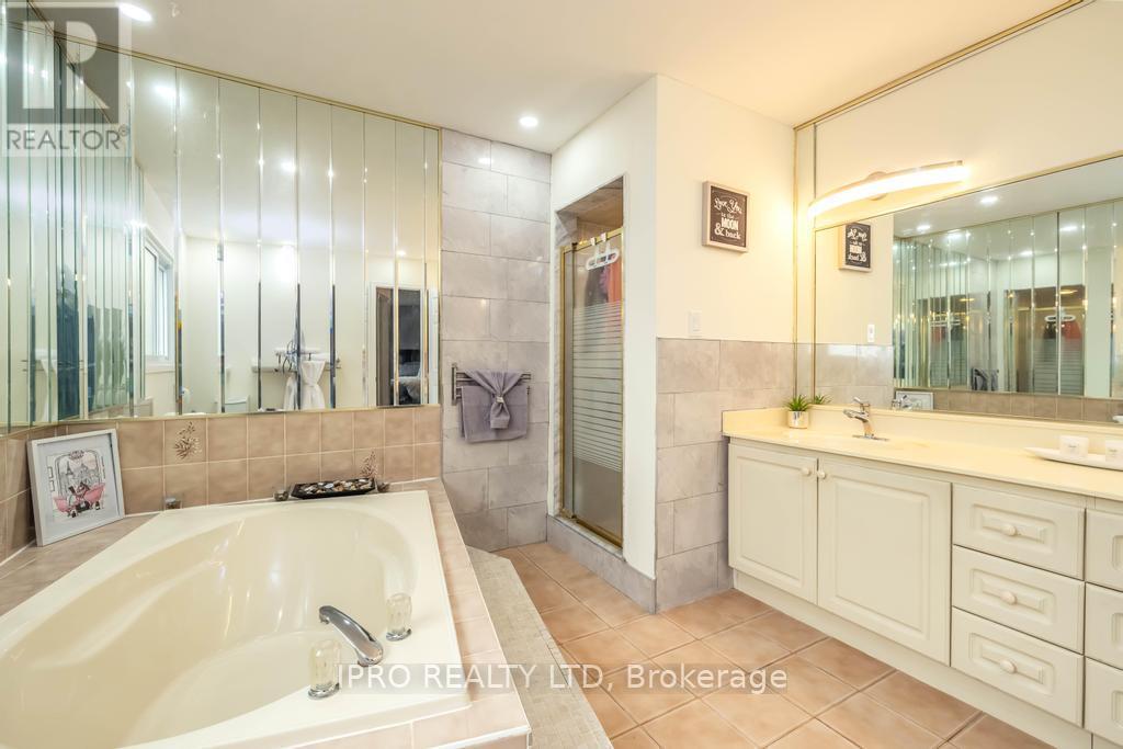 26 - 2155 Duncaster Drive, Burlington, Ontario  L7P 4R3 - Photo 36 - W12174449