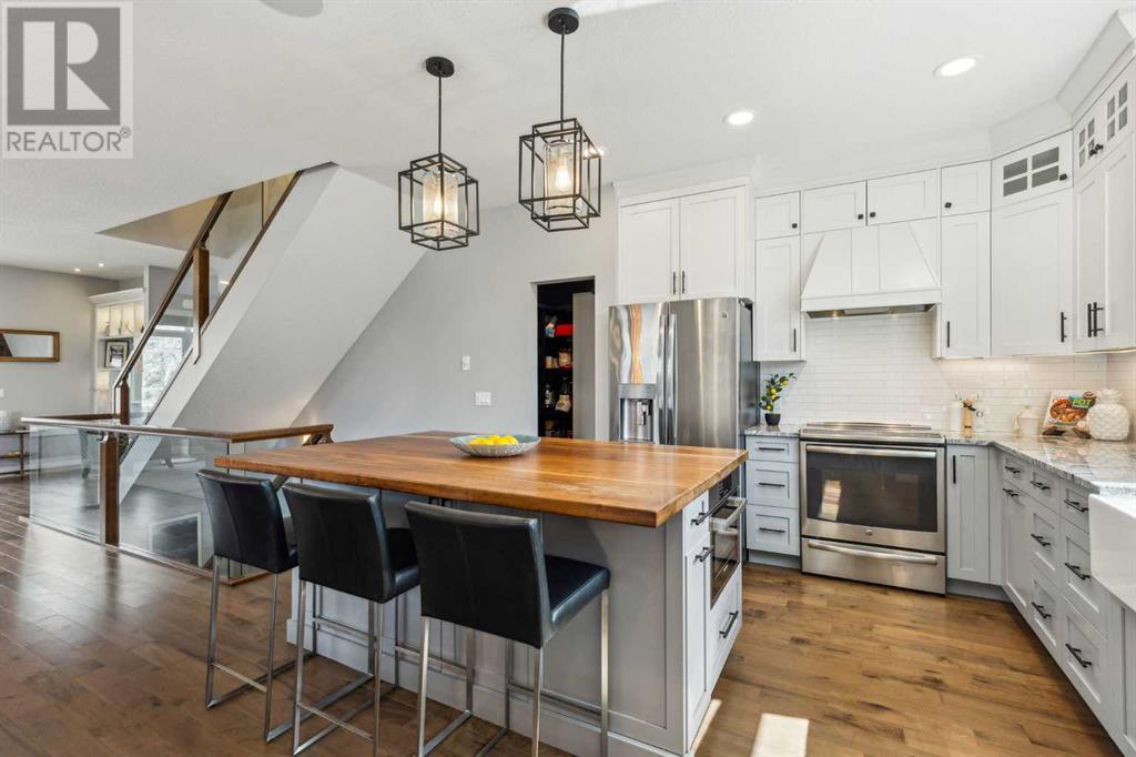 10 Glenmount Crescent Sw, Calgary, Alberta  T3E 4B3 - Photo 11 - A2210683