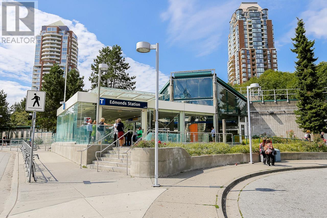 602 7478 Byrnepark Walk, Burnaby, British Columbia  V3N 0B5 - Photo 38 - R3007030