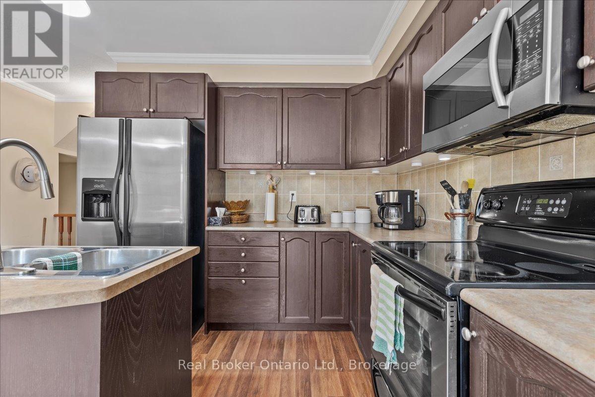 51 Hollinrake Avenue, Brant (Brantford Twp), Ontario  N3T 0B6 - Photo 13 - X12174521