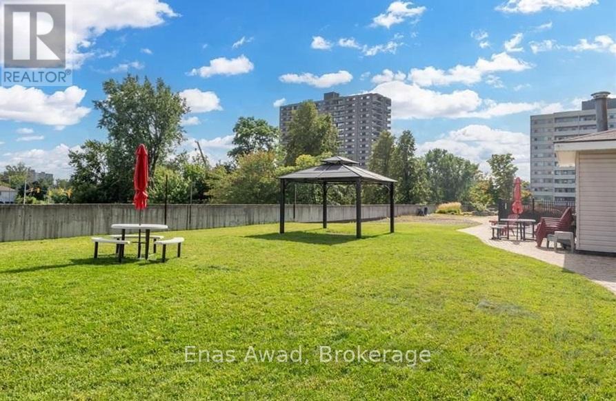 807 - 1100 Ambleside Drive, Ottawa, Ontario  K2B 8G6 - Photo 15 - X12174509