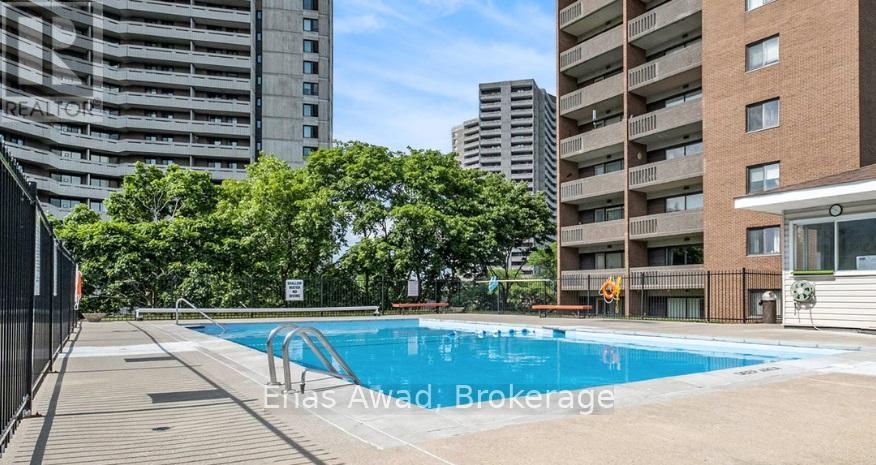 807 - 1100 Ambleside Drive, Ottawa, Ontario  K2B 8G6 - Photo 16 - X12174509