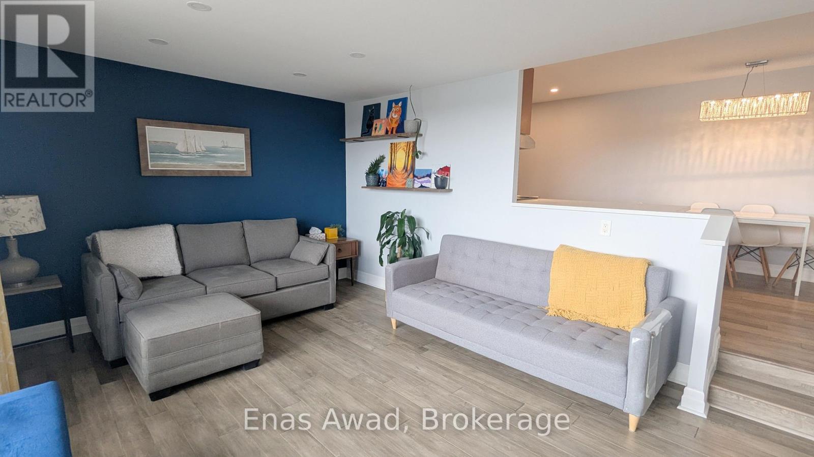 807 - 1100 Ambleside Drive, Ottawa, Ontario  K2B 8G6 - Photo 8 - X12174509