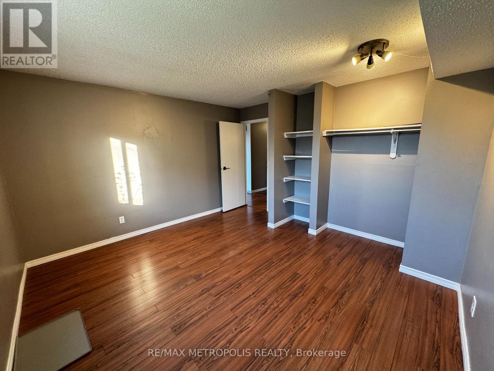 Photo 10 of 15 for 109 - 731 Deveron Crescent