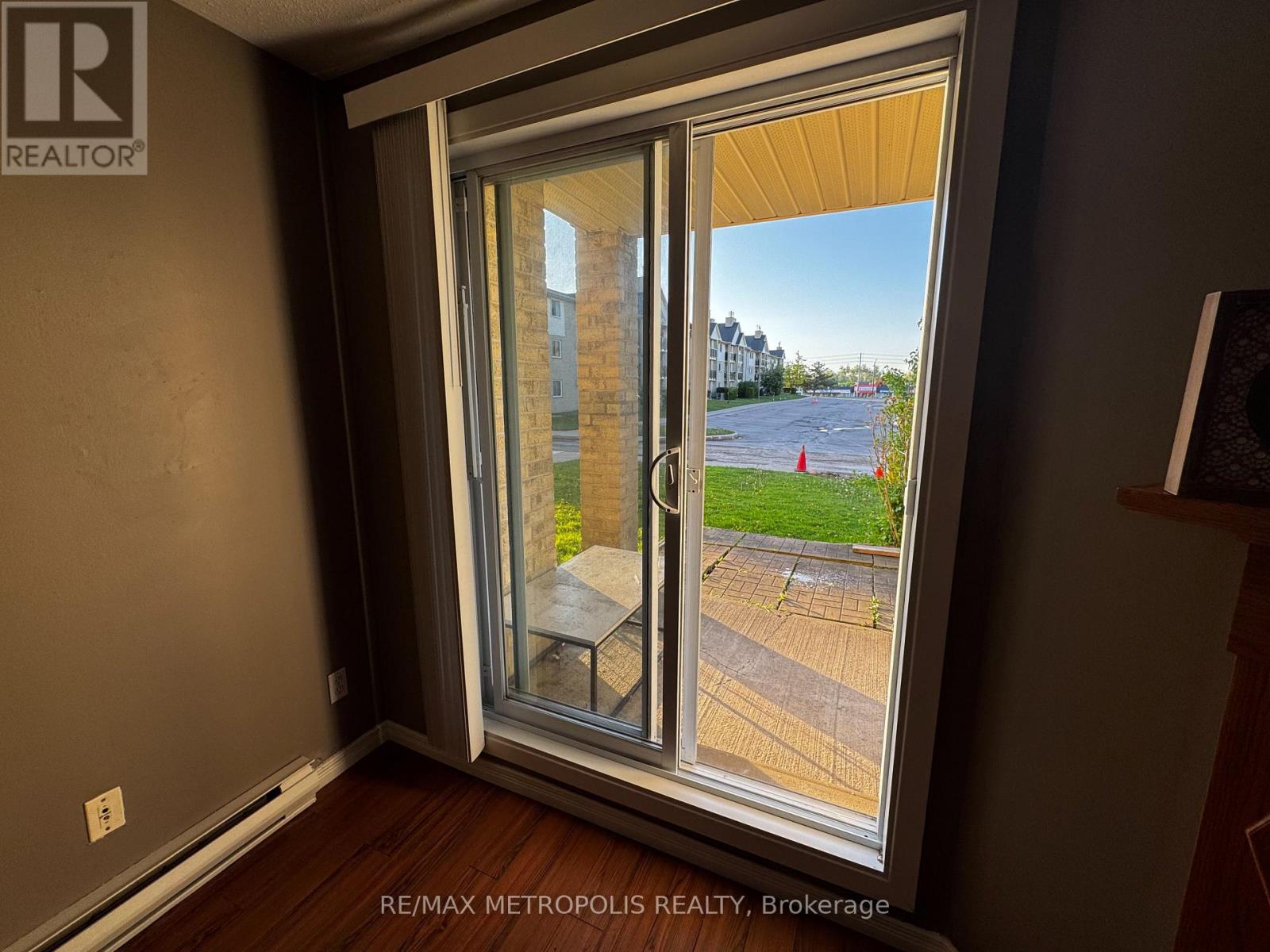 Photo 13 of 15 for 109 - 731 Deveron Crescent