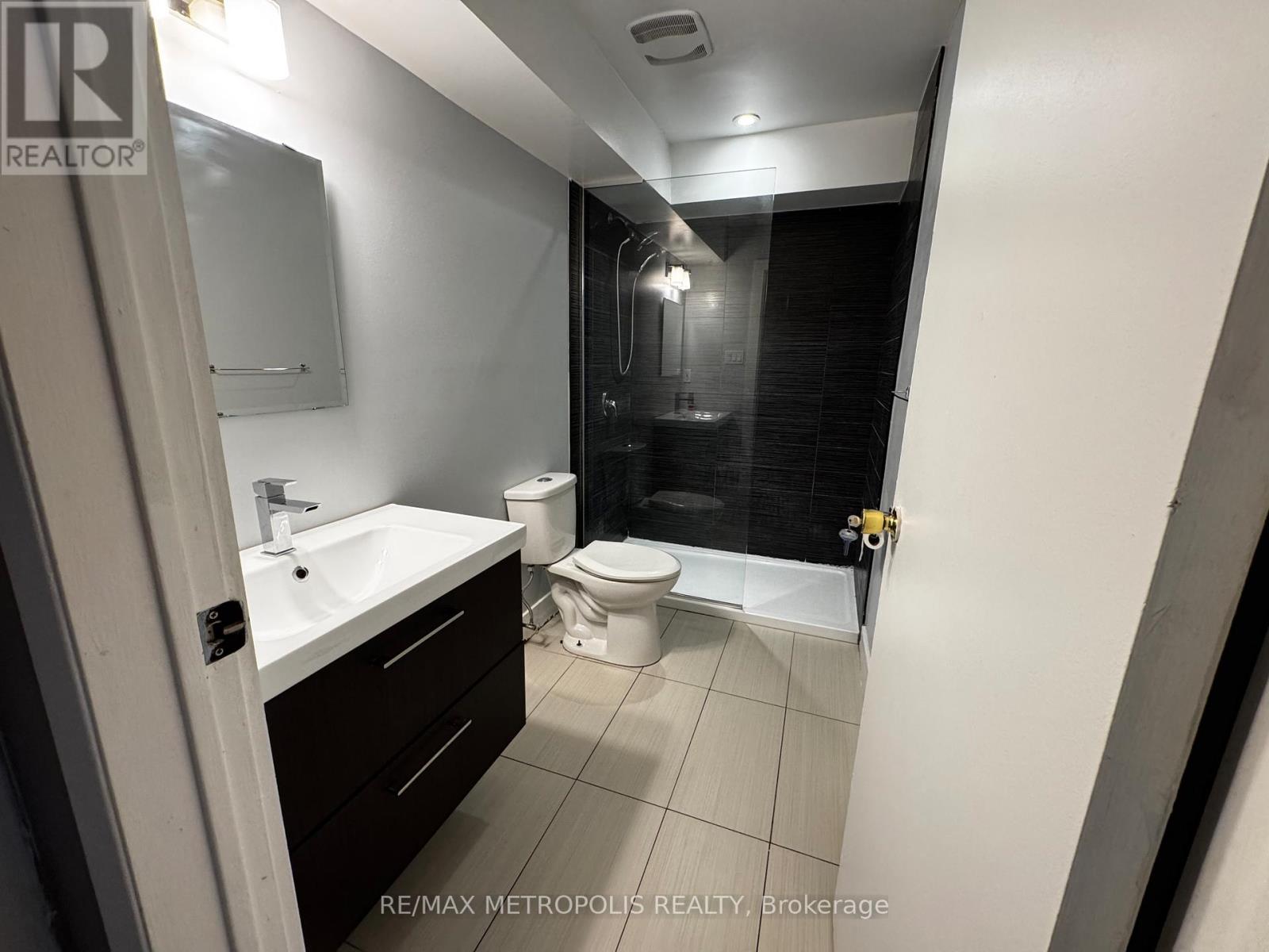 Photo 8 of 15 for 109 - 731 Deveron Crescent