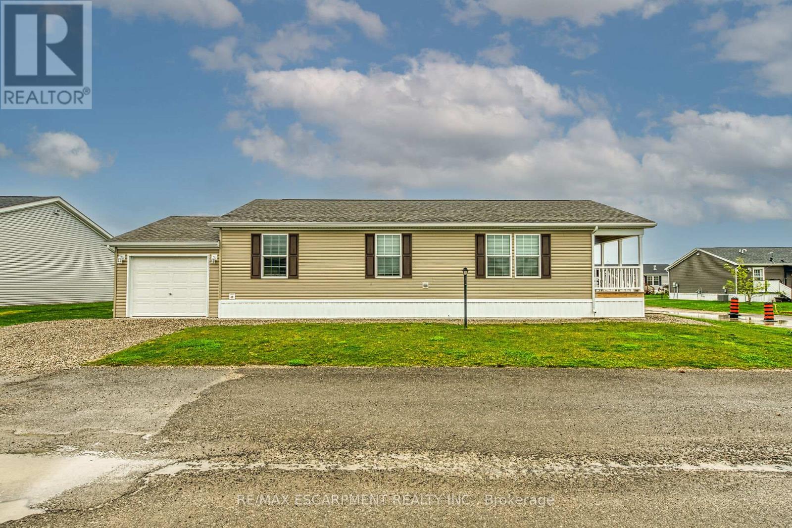 2 DRIFTWOOD CRESCENT, Haldimand, Ontario
