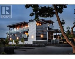 581 Vancouver Avenue, penticton, British Columbia