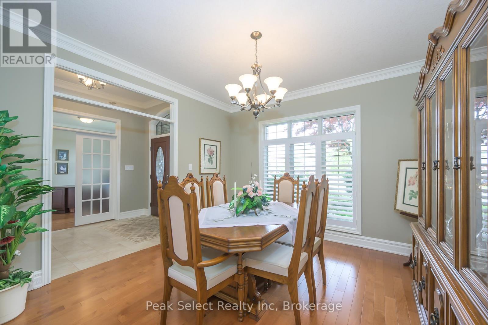 Photo 6 of 41 for 2285 Lilac Avenue