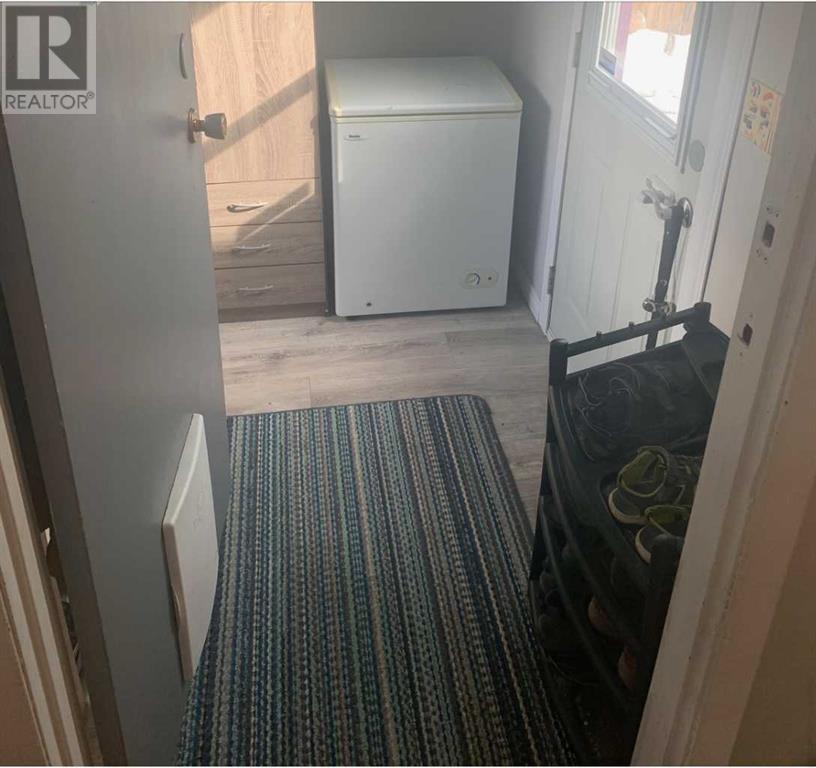 4, 6101 20 Avenue, Coleman, Alberta  T0K 0M0 - Photo 2 - A2215710