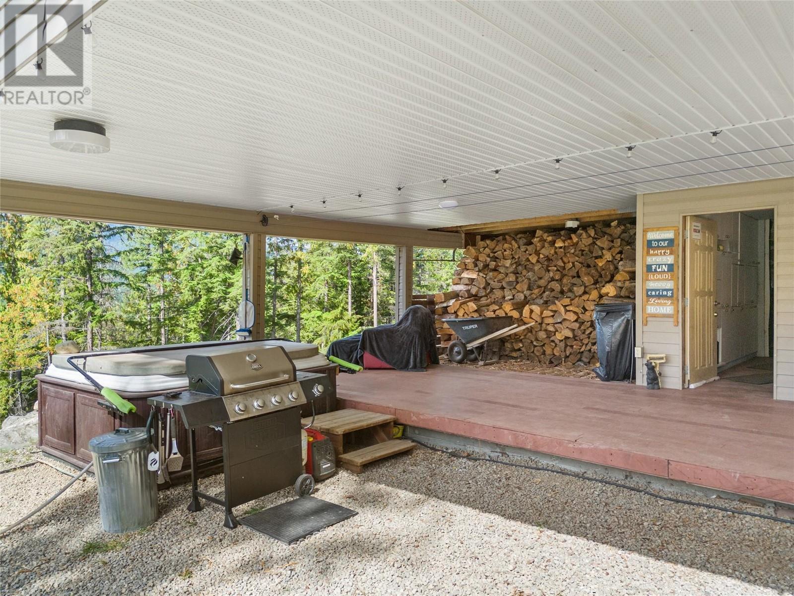 1446 Nittel Road, Seymour Arm, British Columbia  V0E 1M0 - Photo 36 - 10342165
