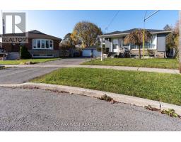10 PASTRANO COURT, Toronto, Ontario