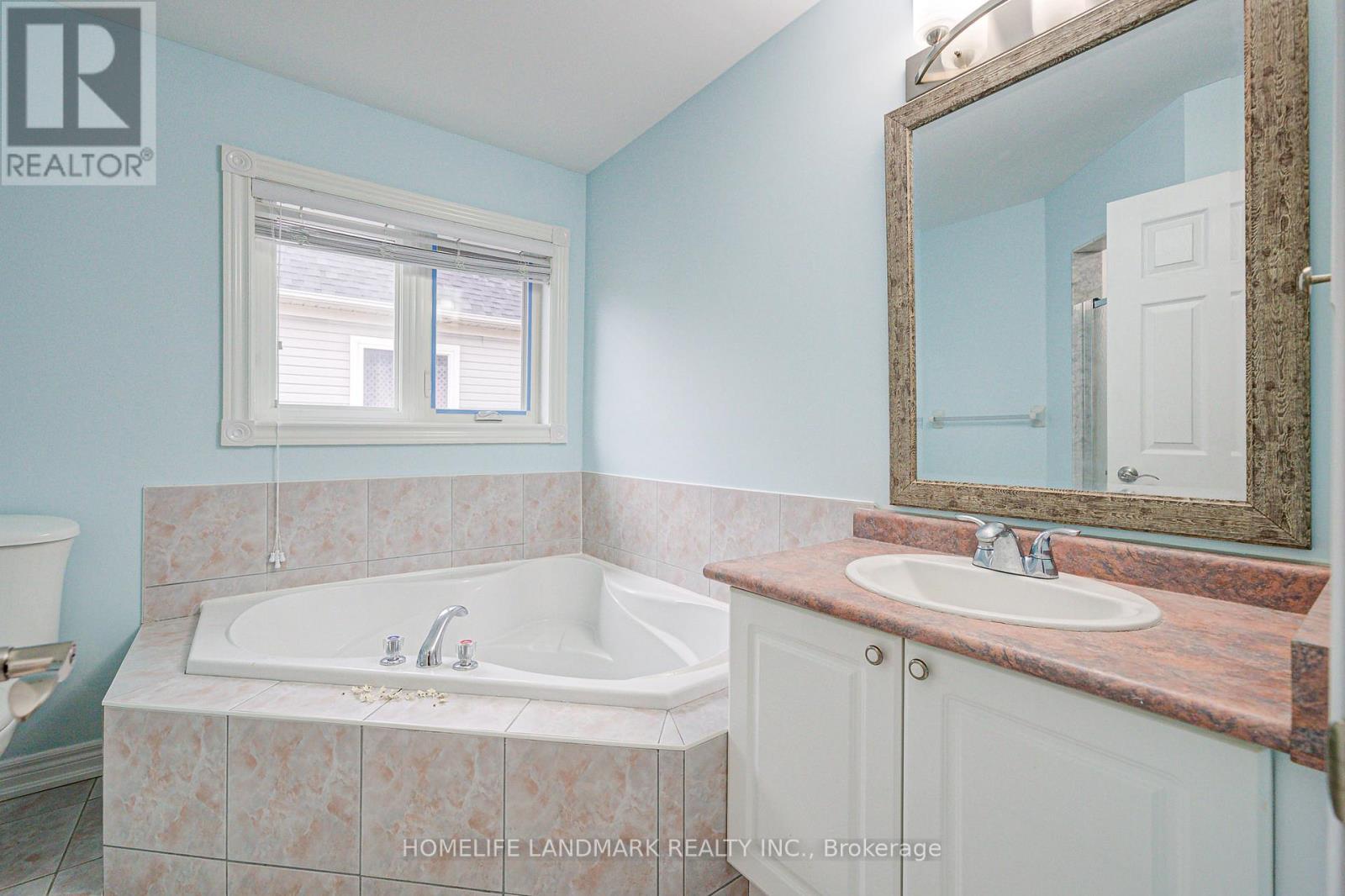 1496 Grandview Street N, Oshawa, Ontario  L1K 2R5 - Photo 33 - E12174476