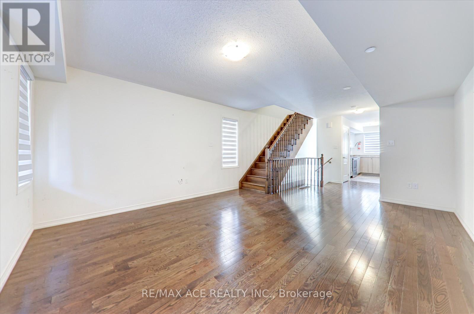 2538 Rosedrop Path S, Oshawa, Ontario  L1L 0H4 - Photo 10 - E12174511