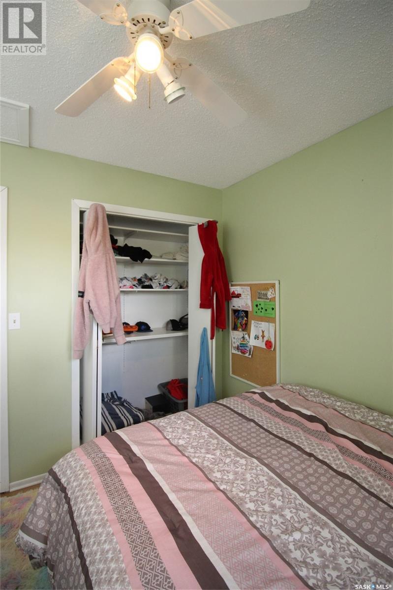 622 9th Street W, Shaunavon, Saskatchewan  S0N 2M0 - Photo 17 - SK007135