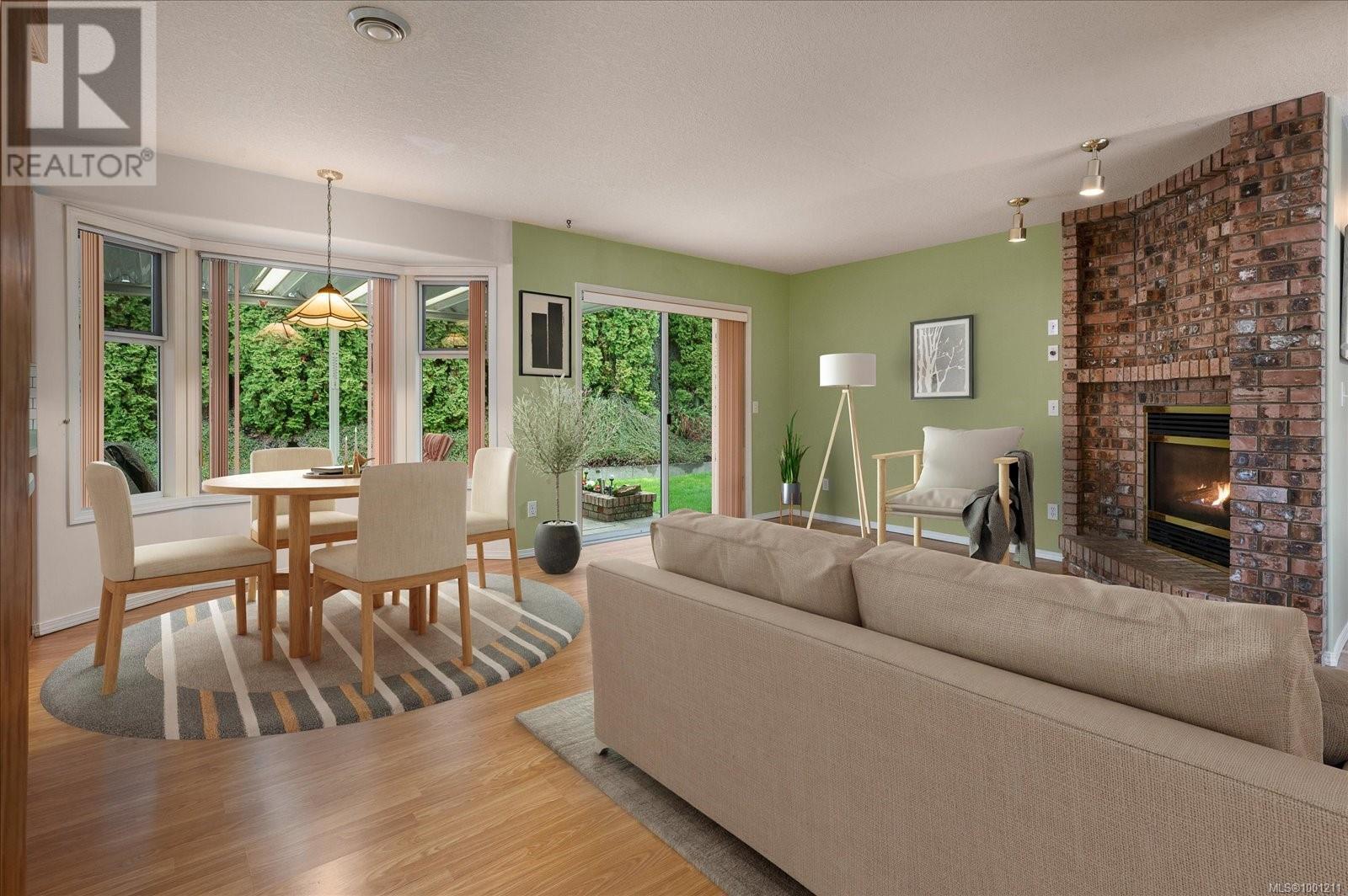 Property at 813 Cameron Way image 3