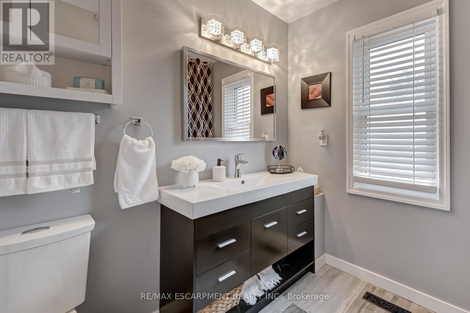 48 - 2825 Gananoque Drive, Mississauga, Ontario  L5N 1V6 - Photo 26 - W12174513