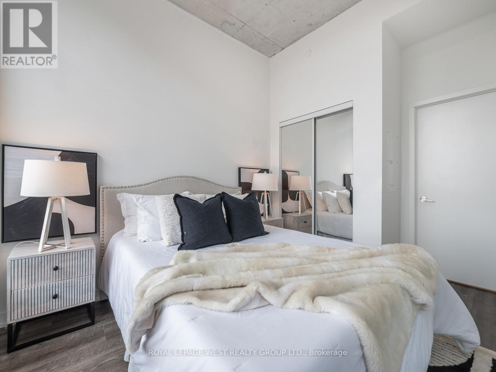 713 - 1808 St. Clair Avenue W, Toronto, Ontario  M6N 1J5 - Photo 13 - W12174514