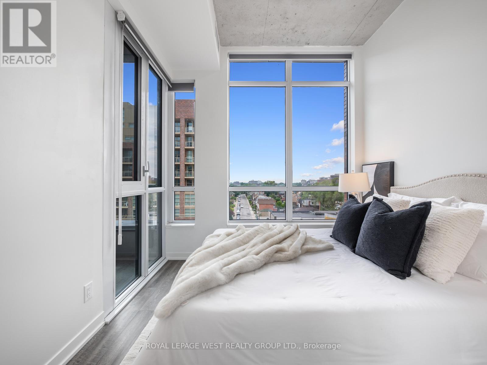 713 - 1808 St. Clair Avenue W, Toronto, Ontario  M6N 1J5 - Photo 15 - W12174514