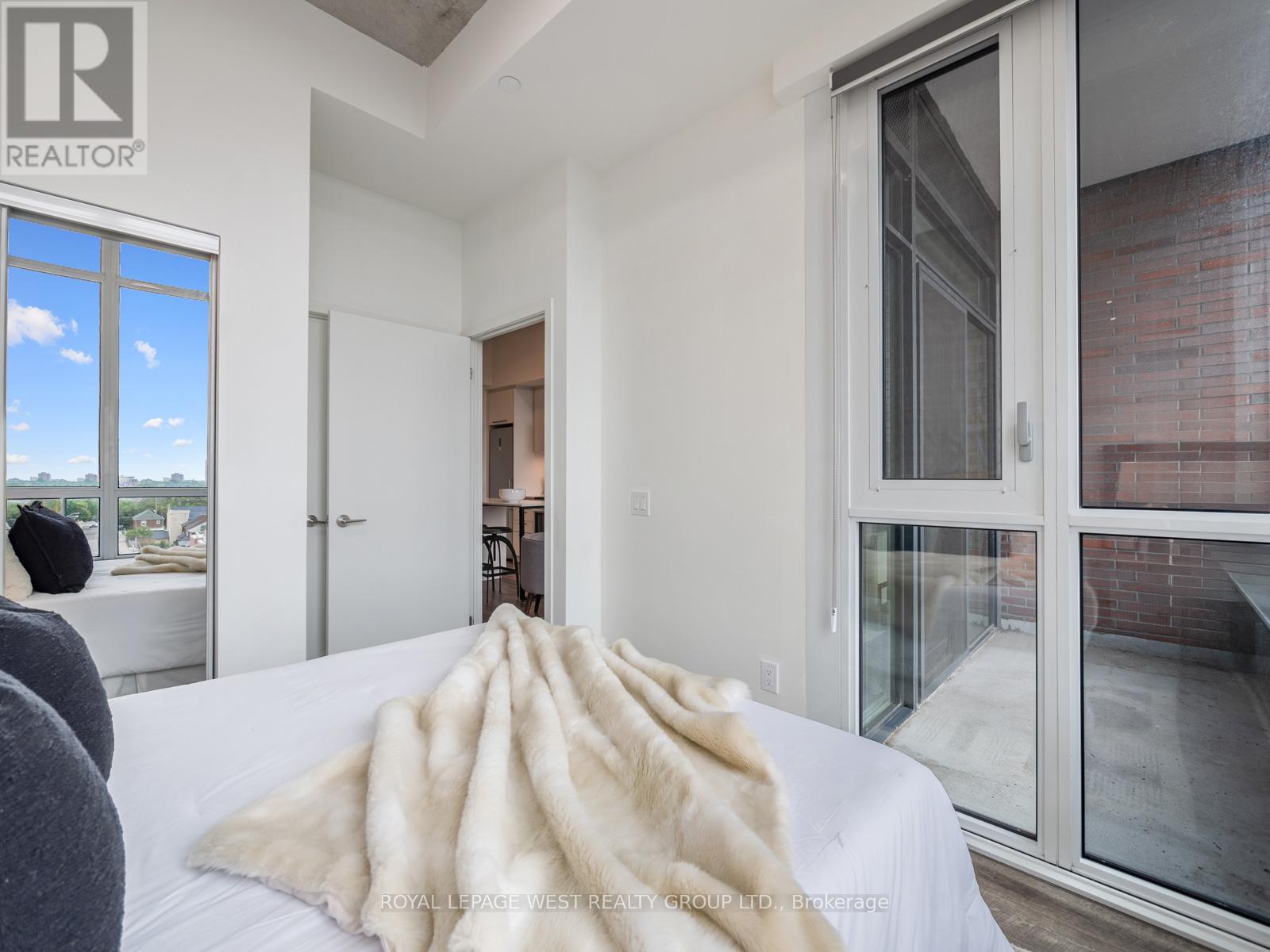 713 - 1808 St. Clair Avenue W, Toronto, Ontario  M6N 1J5 - Photo 16 - W12174514