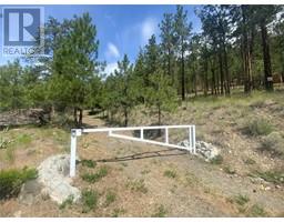 101 AIRPORT Road, lillooet, British Columbia