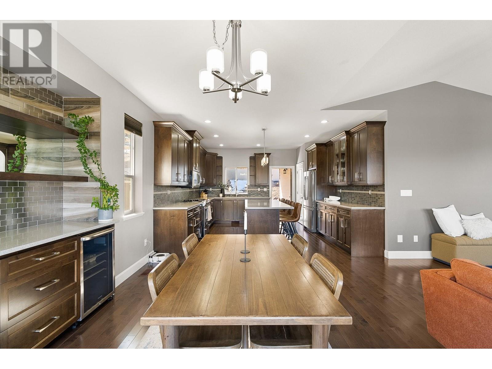 1425 DUNBAR Drive, Kamloops, BC V1S0C6