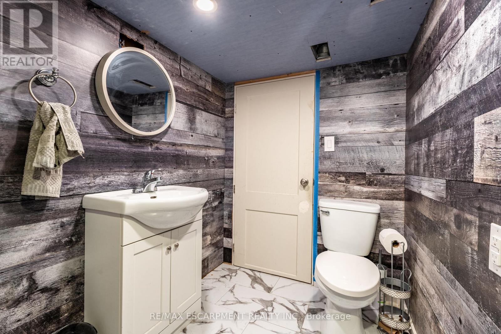 735 Beach Boulevard, Hamilton, Ontario  L8H 6Y5 - Photo 26 - X12174499
