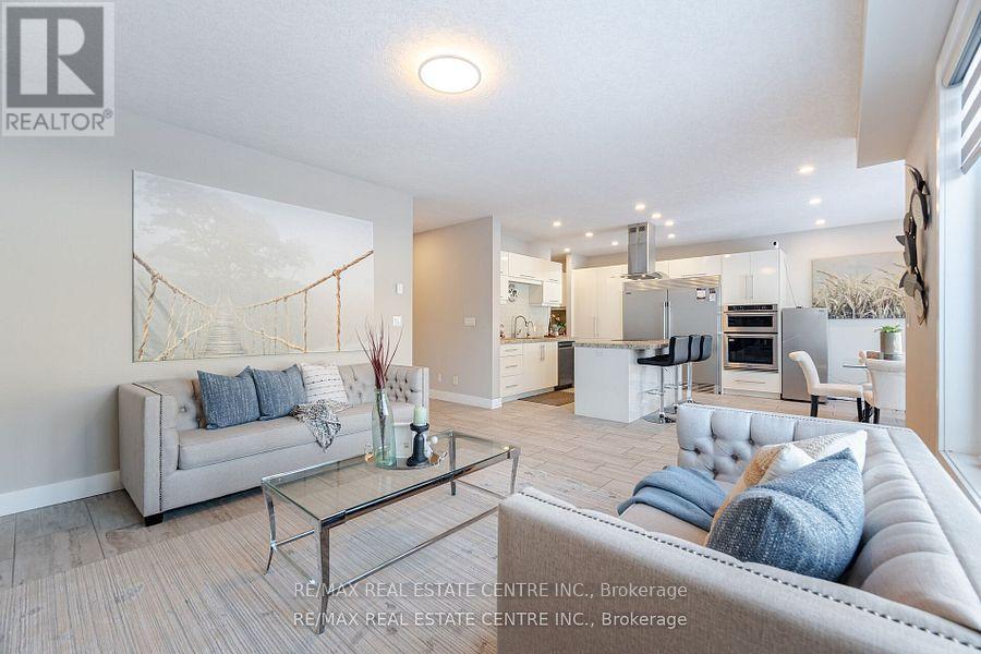 204 Forest Creek Drive, Kitchener, Ontario  N2P 2R3 - Photo 12 - X12174512