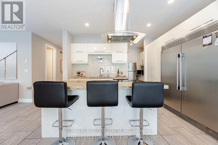 204 Forest Creek Drive, Kitchener, Ontario  N2P 2R3 - Photo 14 - X12174512