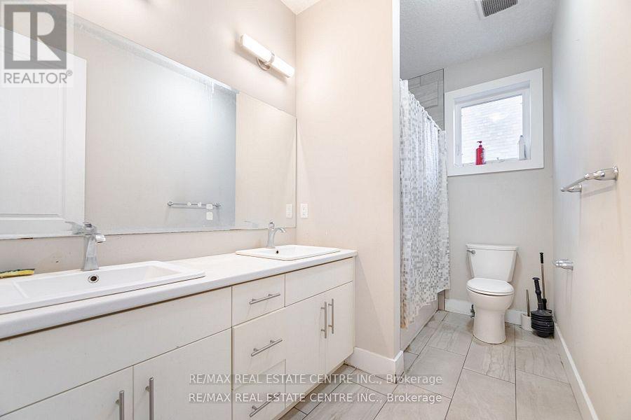 204 Forest Creek Drive, Kitchener, Ontario  N2P 2R3 - Photo 28 - X12174512