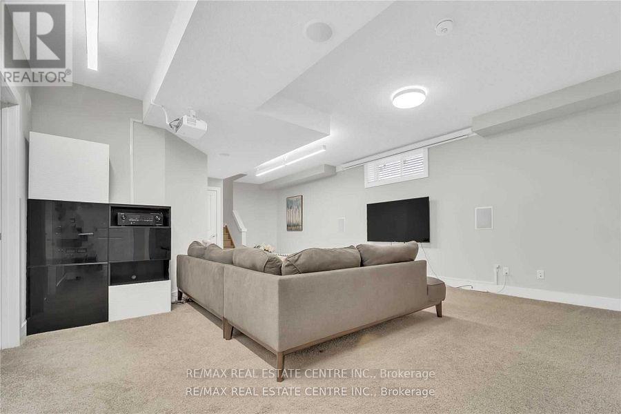 204 Forest Creek Drive, Kitchener, Ontario  N2P 2R3 - Photo 30 - X12174512