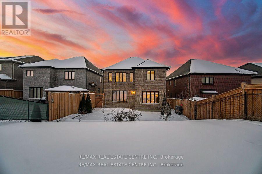 204 Forest Creek Drive, Kitchener, Ontario  N2P 2R3 - Photo 38 - X12174512
