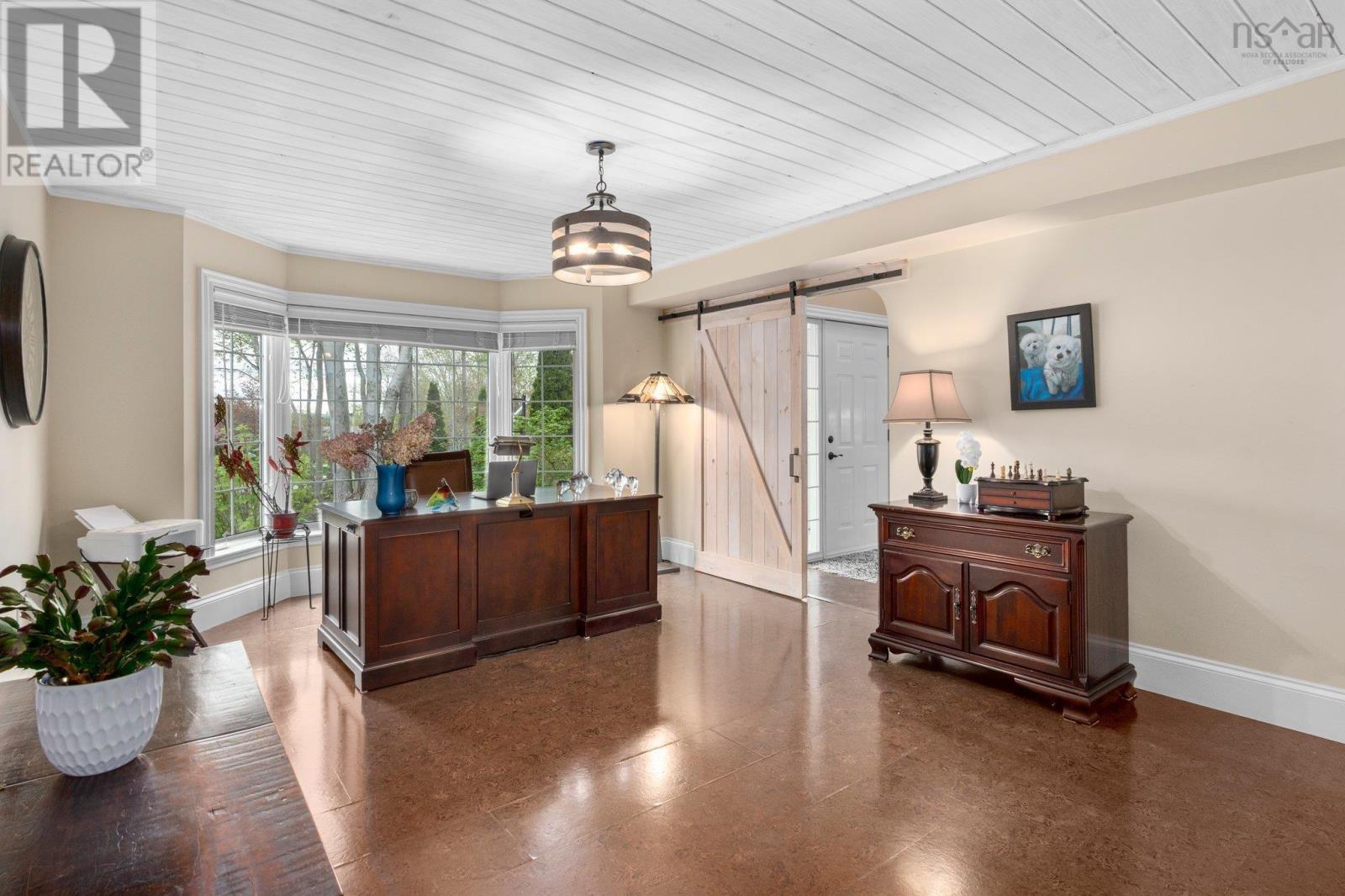 Property at 39 Canfield Court image 5