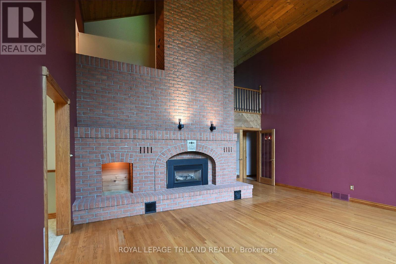 6 Sifton Street, Dutton/dunwich (Wallacetown), Ontario  N0L 2M0 - Photo 15 - X12174554
