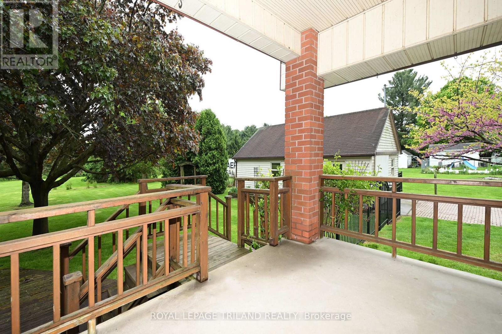 6 Sifton Street, Dutton/dunwich (Wallacetown), Ontario  N0L 2M0 - Photo 28 - X12174554