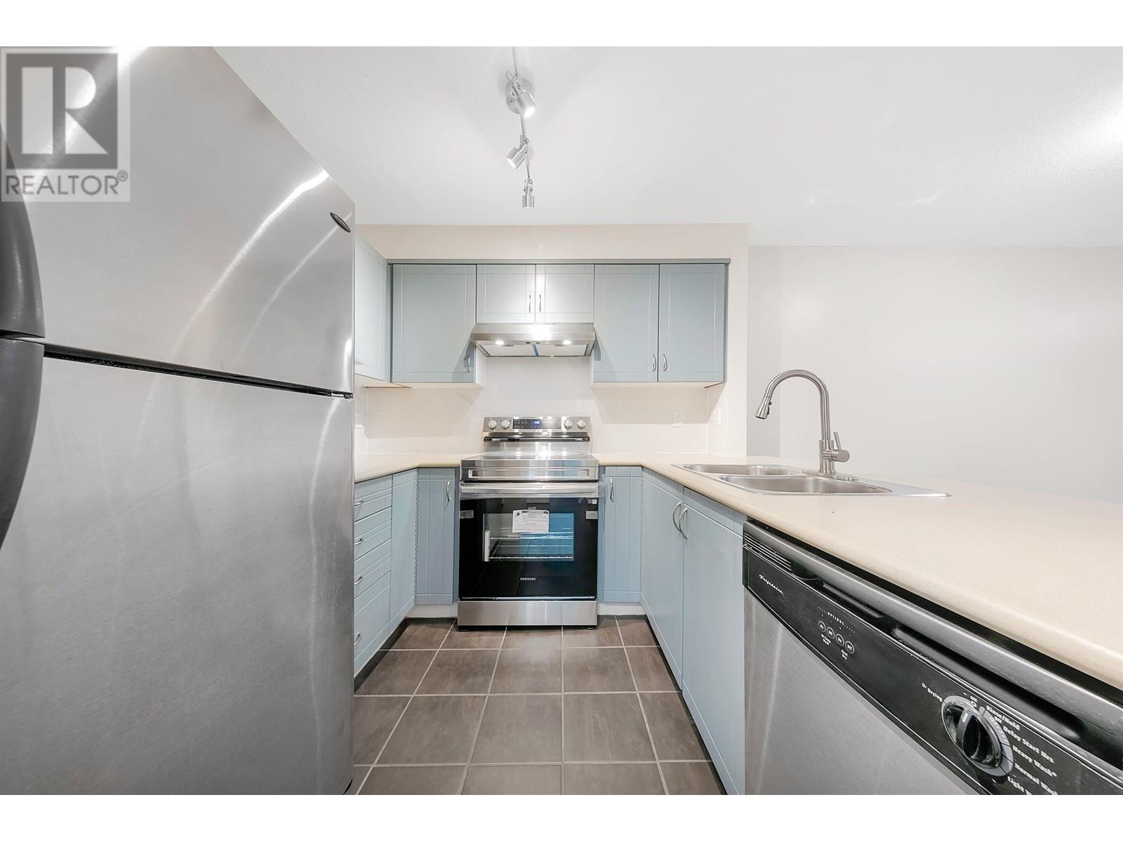 107 3099 Terravista Place, Port Moody, British Columbia  V3H 5A4 - Photo 3 - R3007272