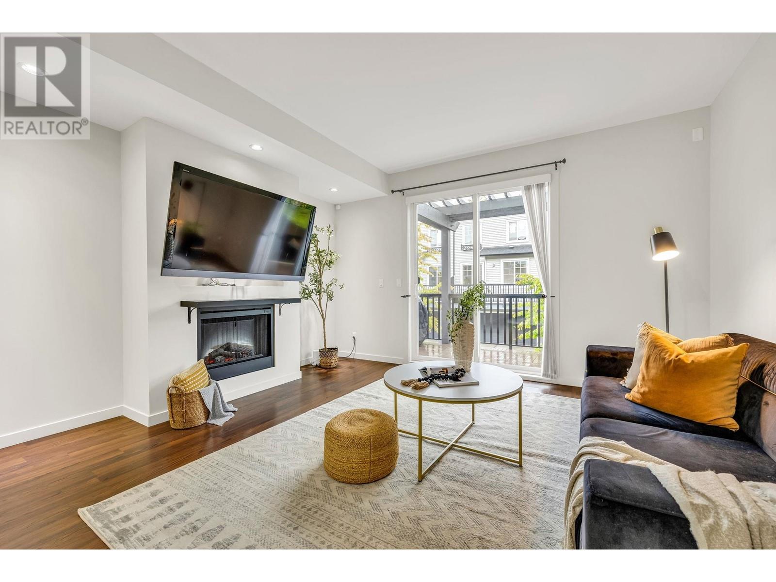 Property at 98 688 EDGAR AVENUE image 4