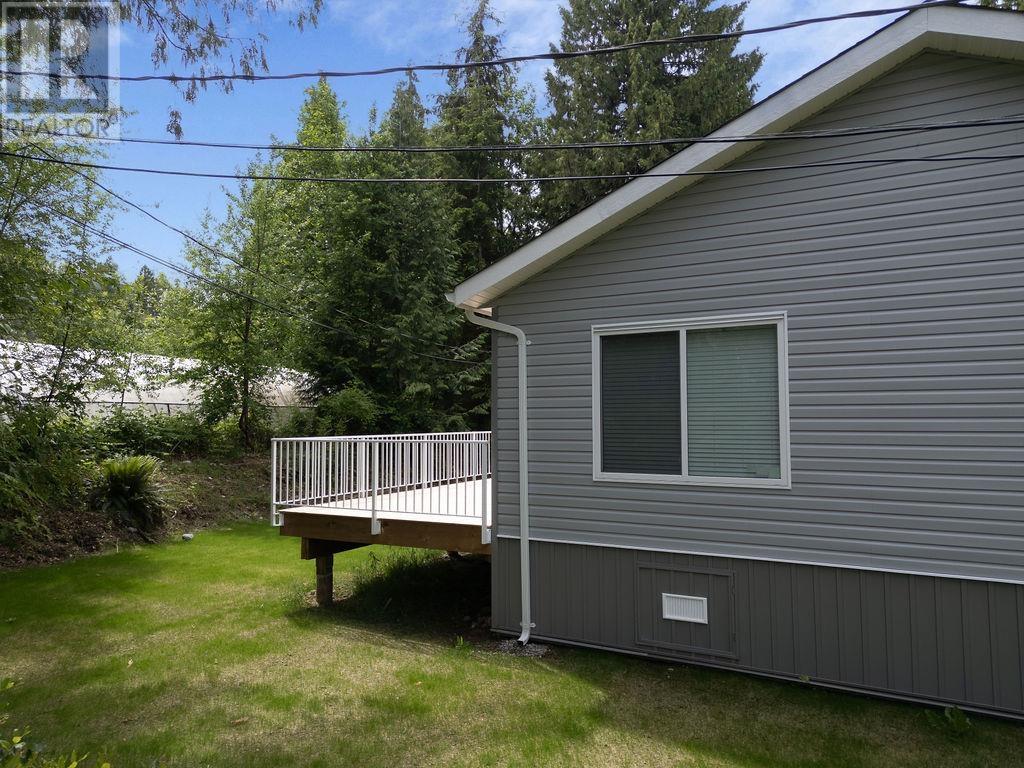 11 1416 North Road, Gibsons, British Columbia  V0N 1V1 - Photo 8 - R3007243