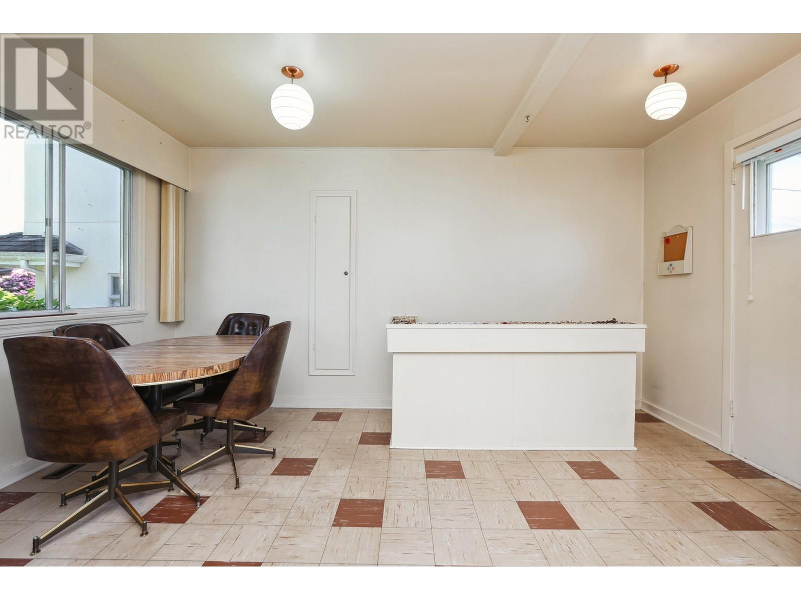 4805 Inverness Street, Vancouver, British Columbia  V5V 4X5 - Photo 7 - R3007264