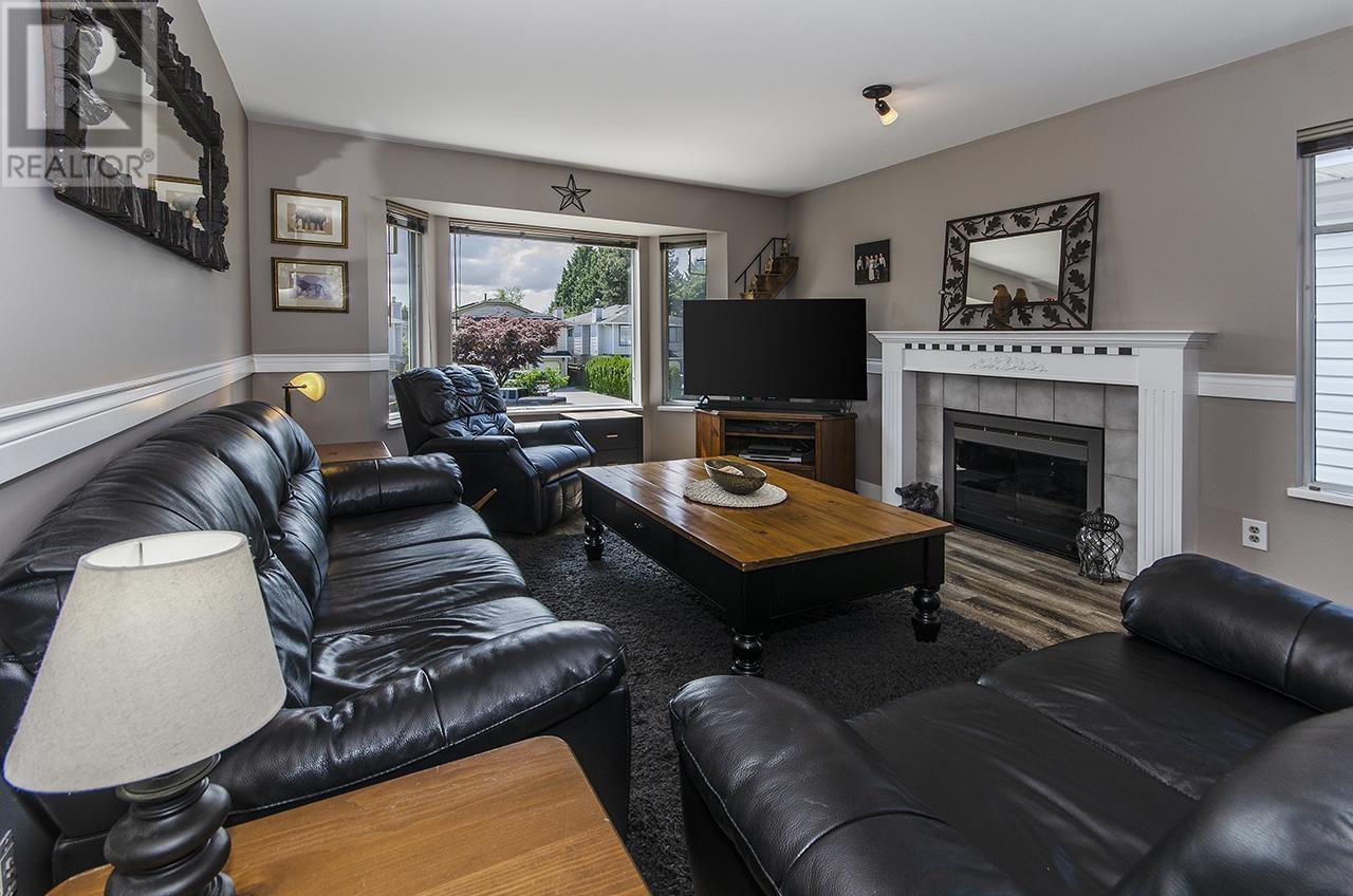 649 Pender Place, Port Coquitlam, British Columbia  V3B 7M2 - Photo 5 - R3007269