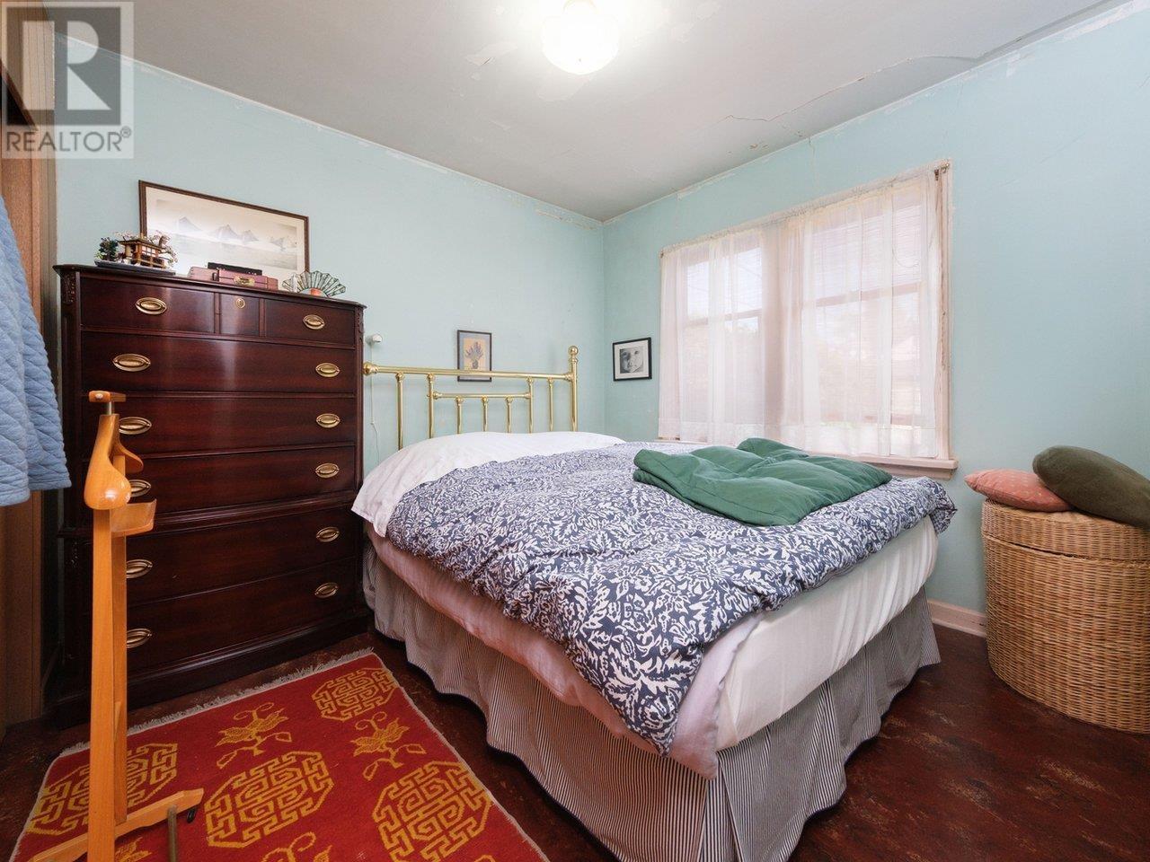 8510 Montcalm Street, Vancouver, British Columbia  V6P 4P7 - Photo 14 - R3007298