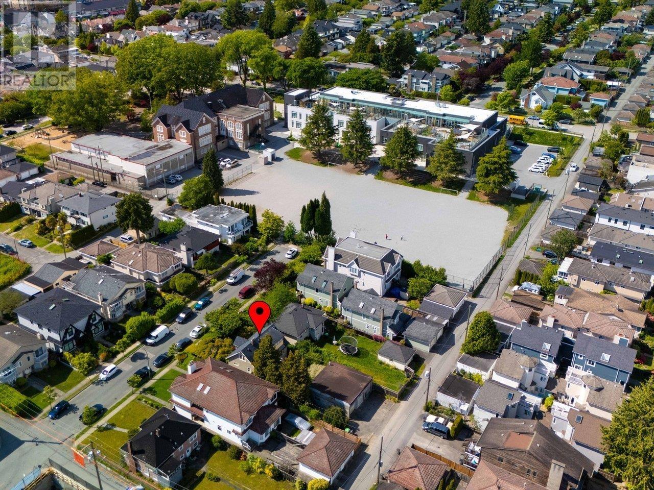 8510 Montcalm Street, Vancouver, British Columbia  V6P 4P7 - Photo 28 - R3007298