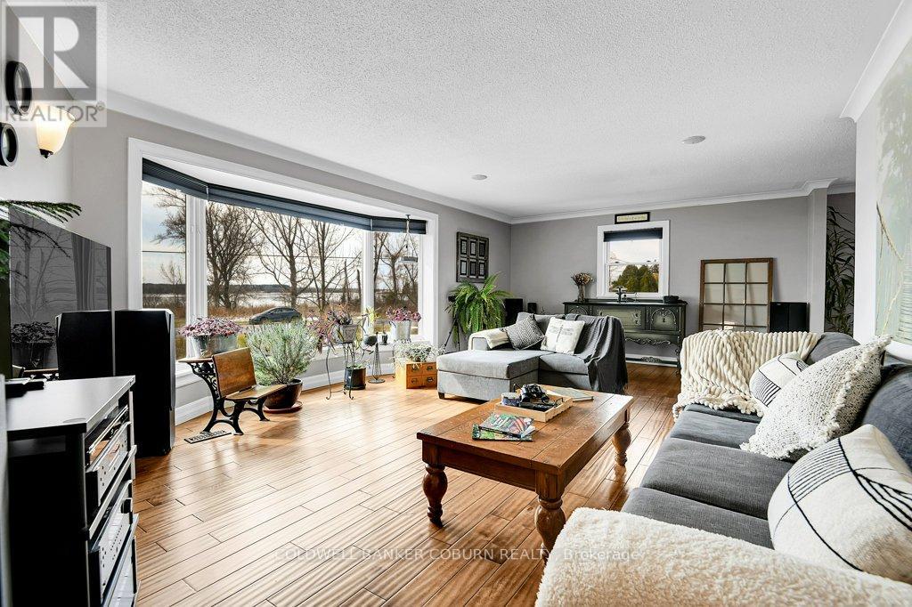 11391 Lakeshore Drive, South Dundas, Ontario  K0E 1K0 - Photo 7 - X12078689